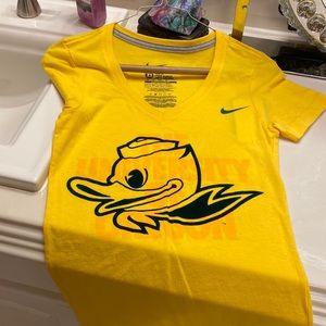 Nike duck shirt